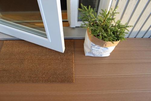 Komposiittilauta tiikki